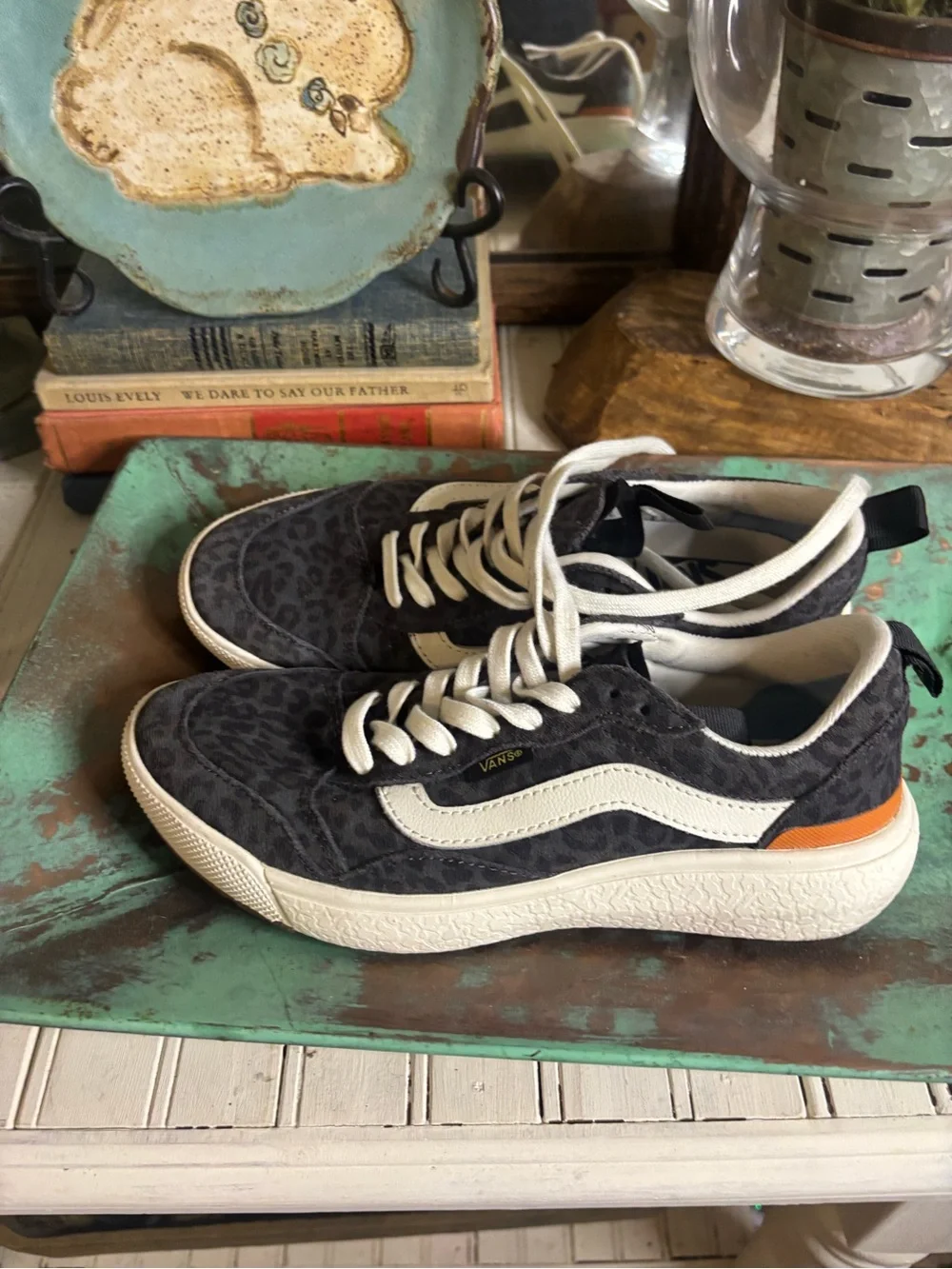 Vans Women's Black Leopard-Print Low-Top Skate Sneakers with Cream Stripe